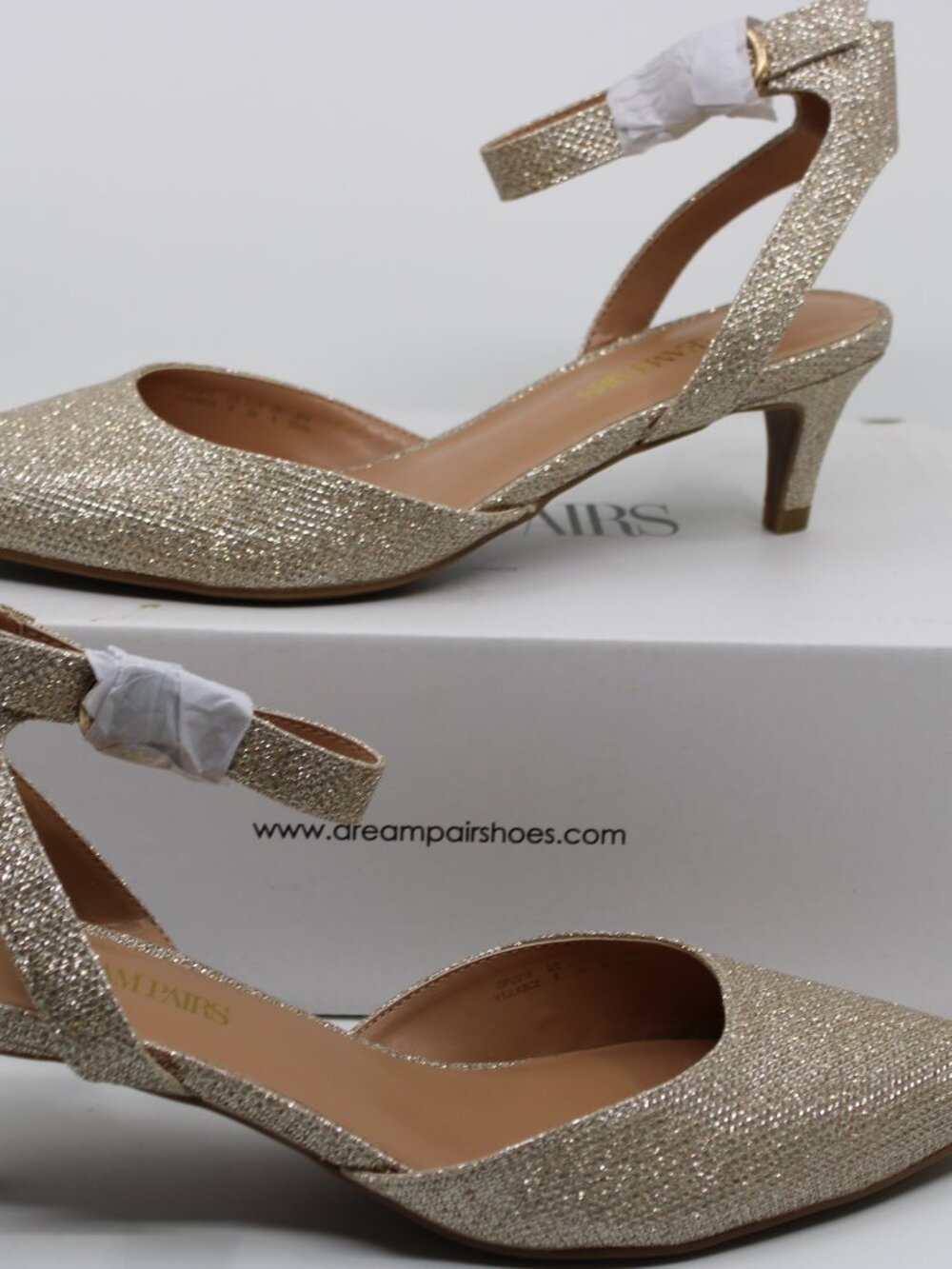 DREAM PARIS WOMENS SHOES SIZE 8 Sparklin gold Pointed Sling Back 2.5" Heels